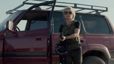See Linda Hamilton Kick Ass in New 'Terminator: Dark Fate' Trailer