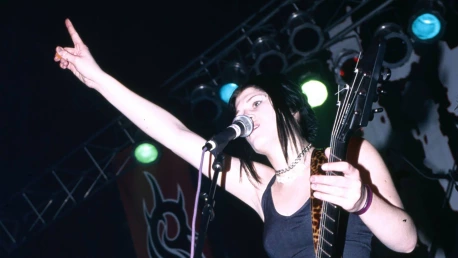 See Kittie Play Crushing Cover of Pink Floyd's 