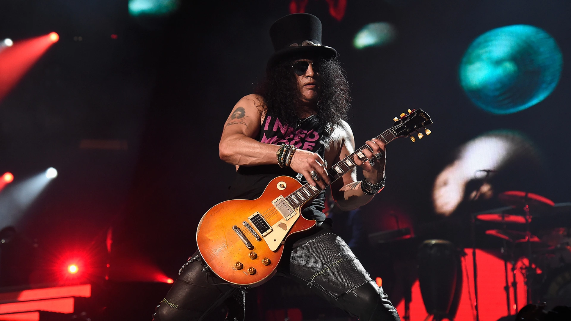 Slash Talks "Miraculous" Guns N' Roses Reunion, New Album, Lemmy's Death, More