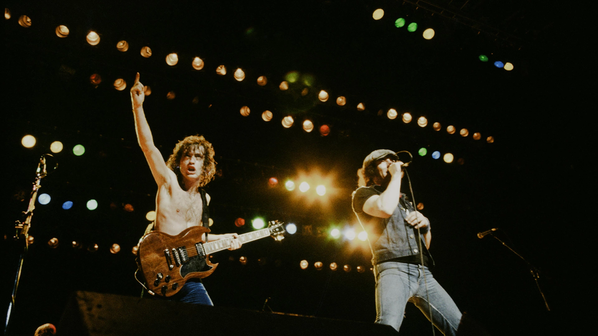 The Epic Story of 'Back in Black': How AC/DC Rose From Tragedy Stronger ...