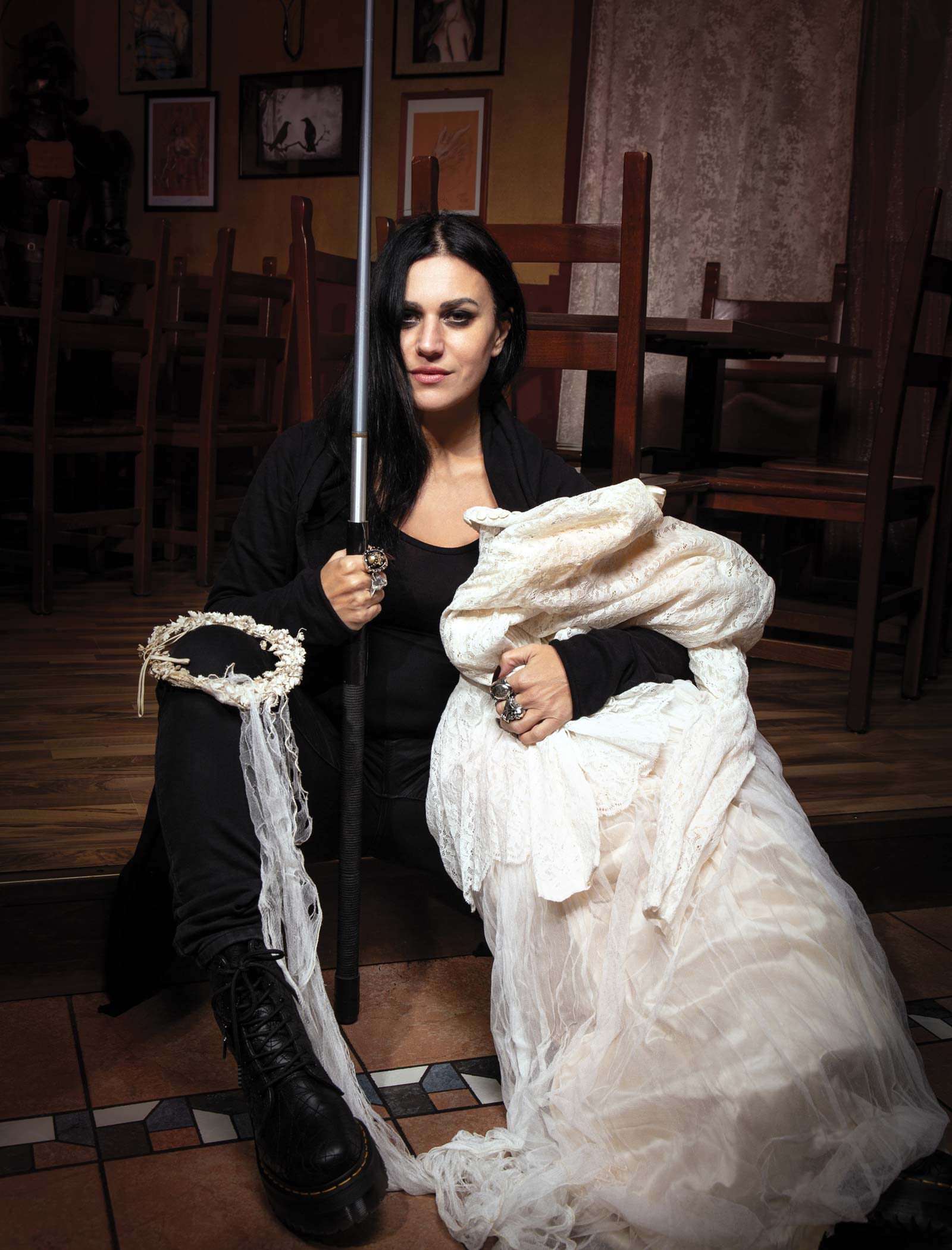 Favorite s**t LACUNA COIL's CRISTINA SCABBIA on gaming pads, DAVE